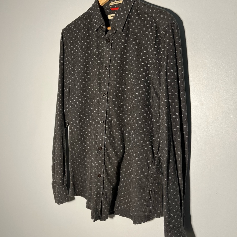 Ben Sherman buttondown shirt